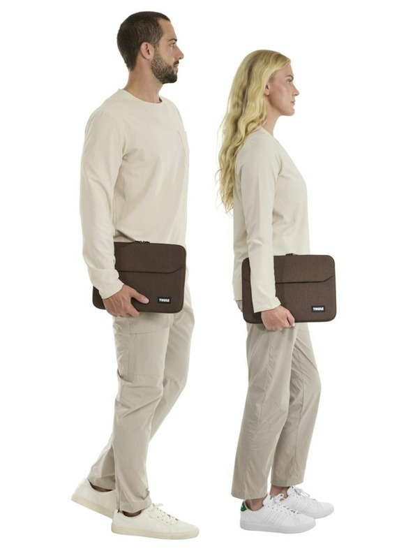 Thule Thule Lithos futrola za MacBook Air 13" TLS113 - smeđa