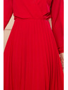 numoco ISABELLE Plisirana haljina s izrezom i dugim rukavima - Crvena
