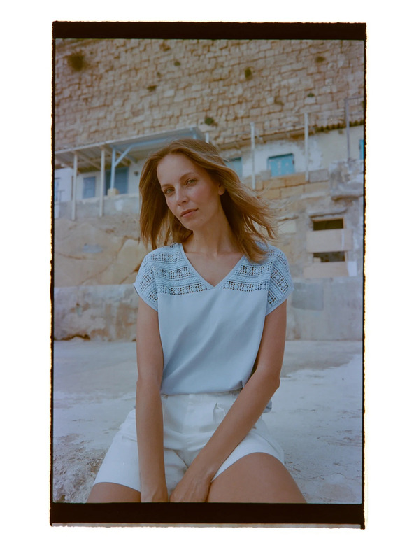 Moodo Pamučna bluza s čipkom svjetloplava Moodo