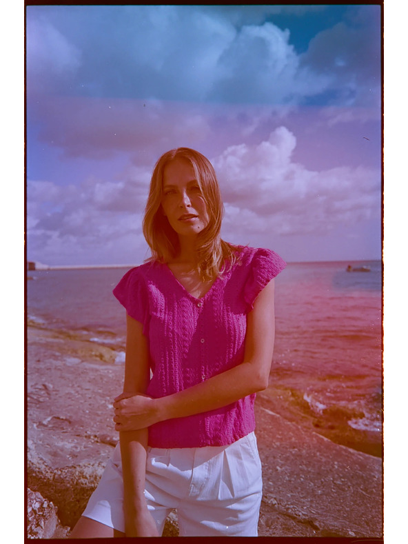 Moodo Bluza s V izrezom fuksija Moodo