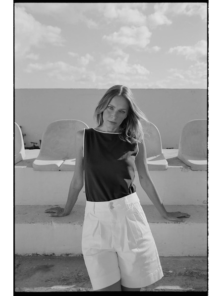 Moodo Glatke kratke hlače bijele Moodo