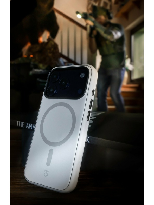 Tactical Tactical MagForce SmoothIsFast Zaštita za Apple iPhone 17 Pro Max Chalk