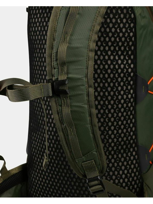 Kilpi Turisticki i gradski ruksak Kilpi PACIFIC 20-U Khaki