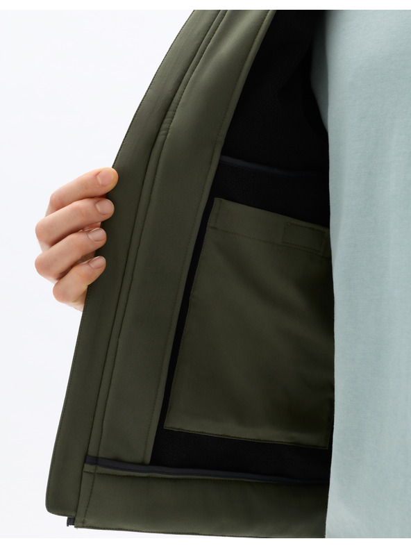 Celio Jakna Nucrosho