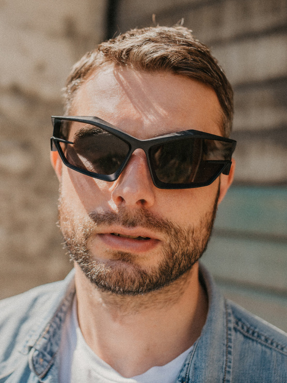 VEYREY VeyRey Unisex futurističke sunčane naočale Calictor crne univerzalne