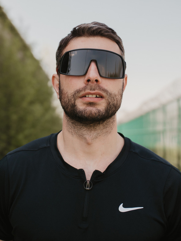 VEYREY Crne unisex polarizirane sportske sunčane naočale VeyRey Gisilbert