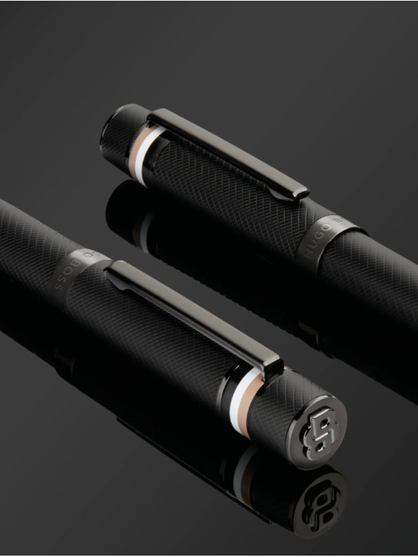 Hugo Boss Roller olovka HUGO BOSS Iconic HSF5215A