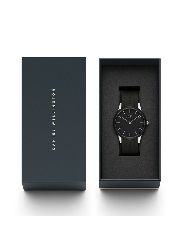 Daniel Wellington Srebrni muški sat Daniel Wellington Iconic Motion