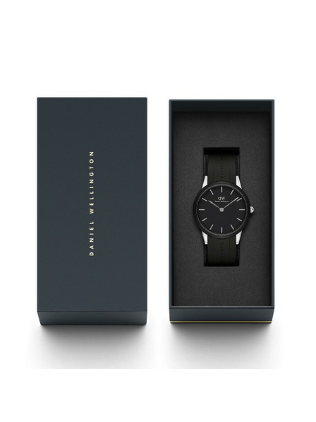 Daniel Wellington Srebrni muški sat Daniel Wellington Iconic Motion