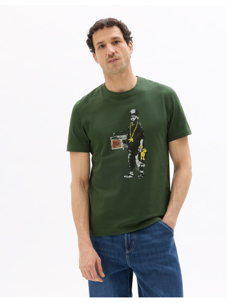 Celio Majica Banksy