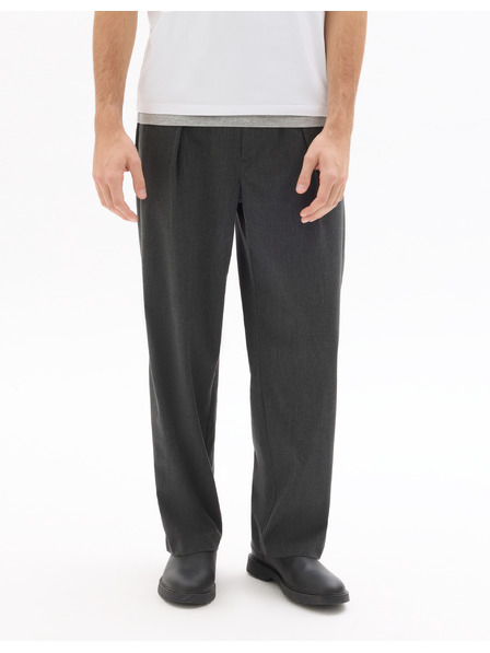 Celio 24H hlače Nopleat