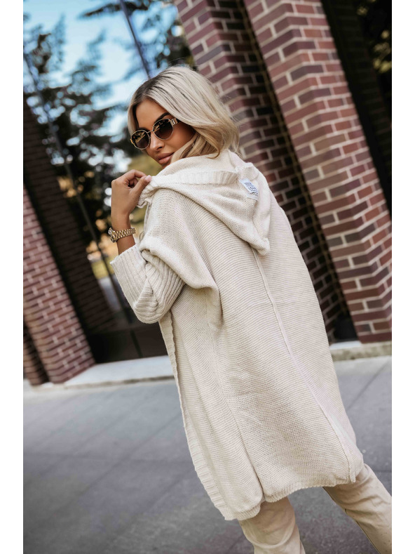 numoco basic Udoban oversized kardigan sa kapuljačom i stilskom naljepnicom - bež