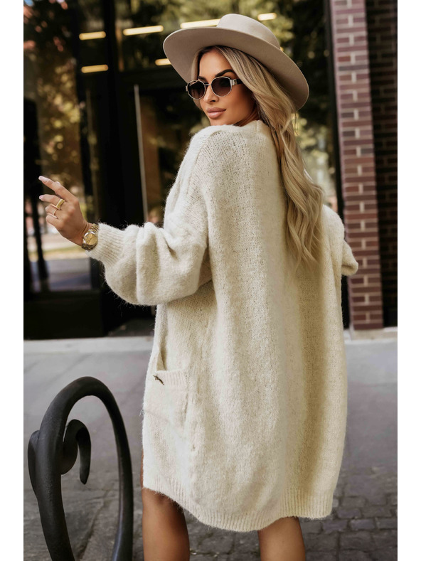 numoco basic Modna oversized kardigan sa dekorativnom brošom i prakticnim džepovima - bež