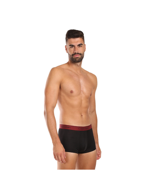 Calvin Klein Komplet od tri - muške bokserice Calvin Klein crne