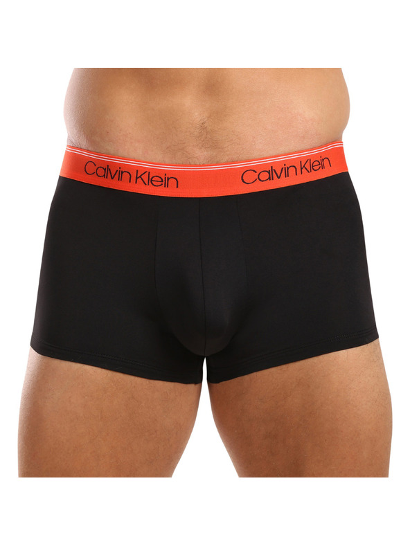 Calvin Klein Komplet od tri - muške bokserice Calvin Klein crne