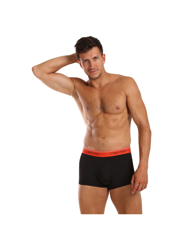 Calvin Klein Komplet od tri - muške bokserice Calvin Klein crne