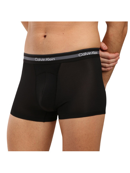 Calvin Klein Komplet od tri - muške bokserice Calvin Klein crne