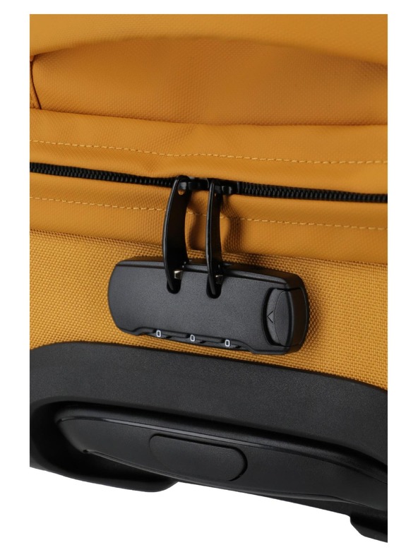Travelite Travelite Bolonia Wheeled Duffle S Yellow