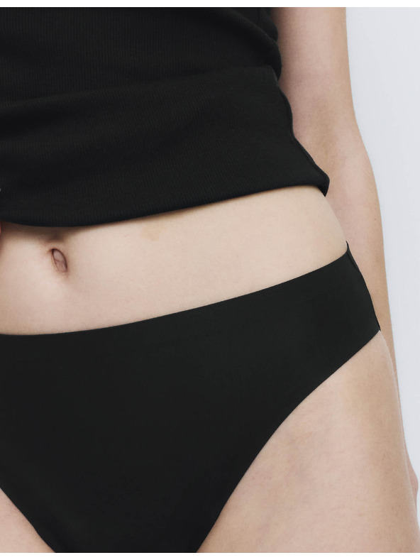 Marks & Spencer Set 3 kom bikini menstrualnih gaća bez vidljive rube Marks & Spencer crna