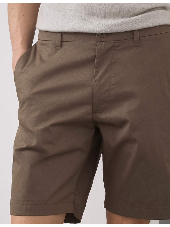 Marks & Spencer Lake chino kratke hlace uobičajenog kroja Marks & Spencer smeđa