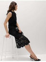 Marks & Spencer Midi haljina olovnog kroja s čipkastim prosječenjima Marks & Spencer crna