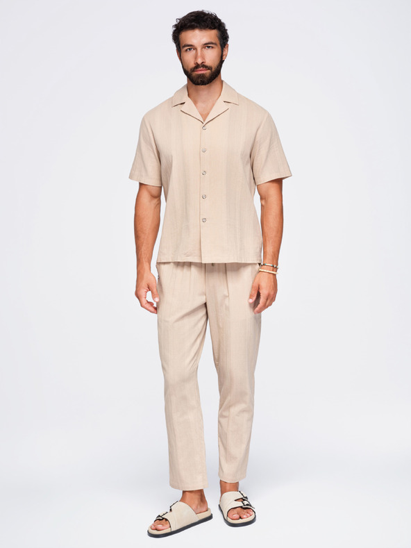 Ombre Clothing Muska pamucna košulja sa kubanskim ovratnikom – svetlo braon V1 OM-SHSS-0221 Ombre Clothing