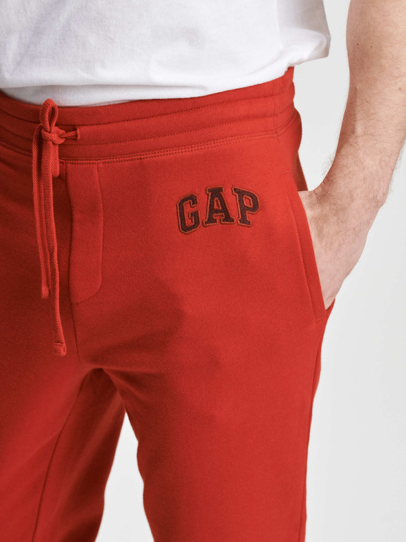 GAP Flece trenirke s logom GAP