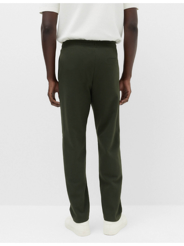 Marks & Spencer Ravne trenerke Ultimate s visokim udjelom bavlne Marks & Spencer zelena
