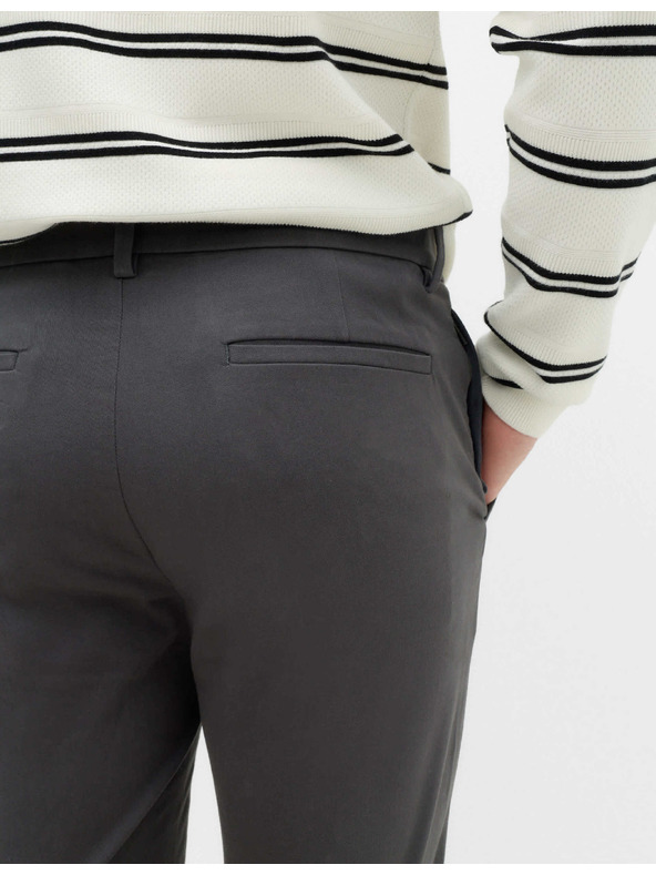 Marks & Spencer Keperne chino hlače uskog kroja The Ultimate Marks & Spencer siva