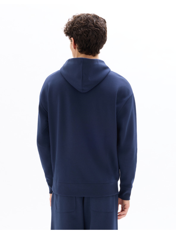 Celio Majica Mebislock